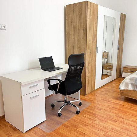 Majestic Residency - 3 Bedrooms Apartment Budapest Exteriör bild
