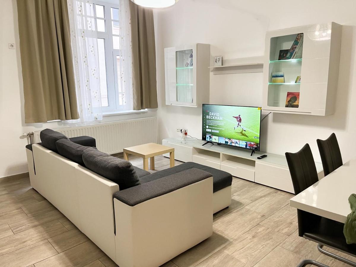 Majestic Residency - 3 Bedrooms Apartment Budapest Exteriör bild