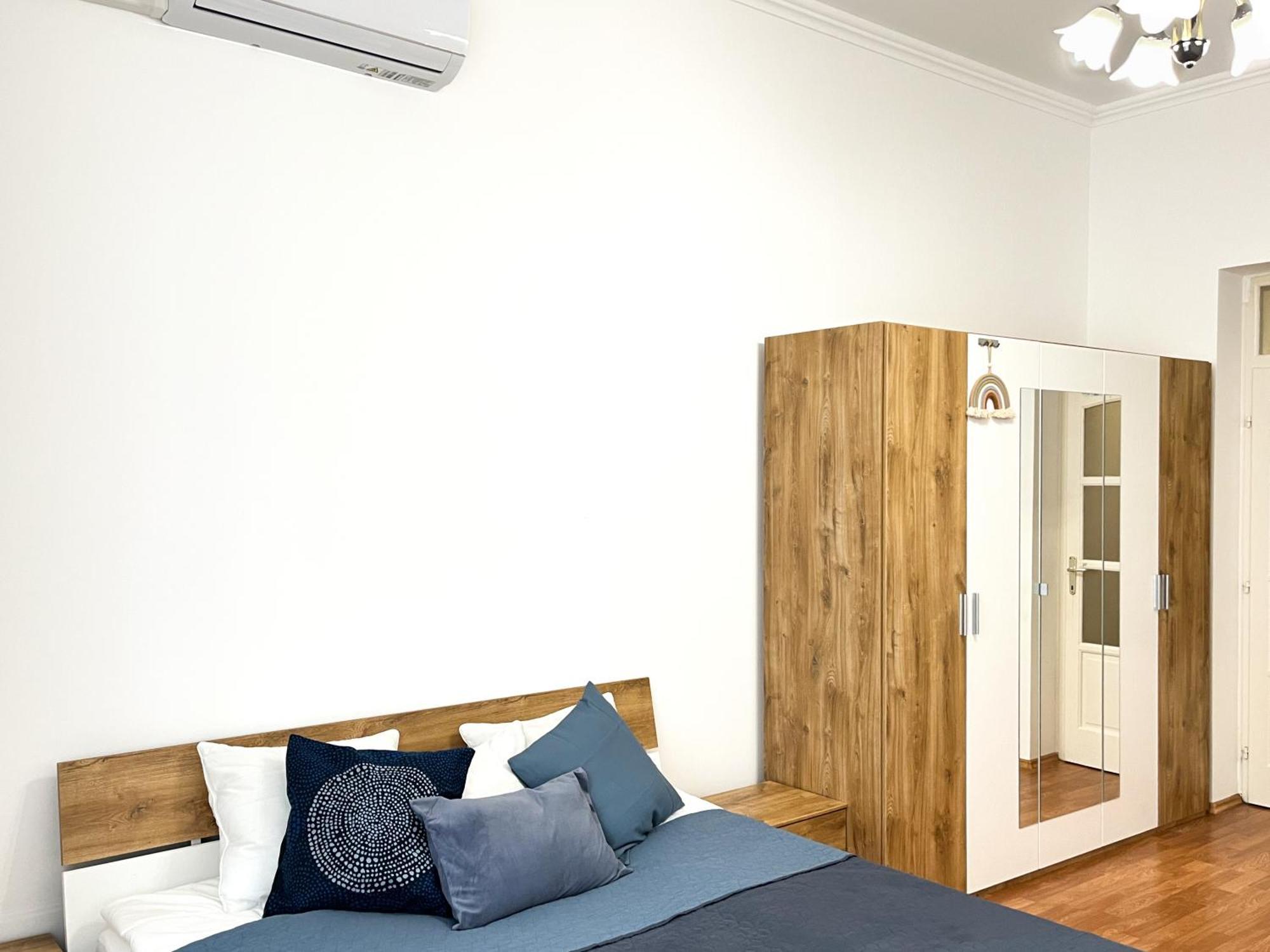Majestic Residency - 3 Bedrooms Apartment Budapest Exteriör bild